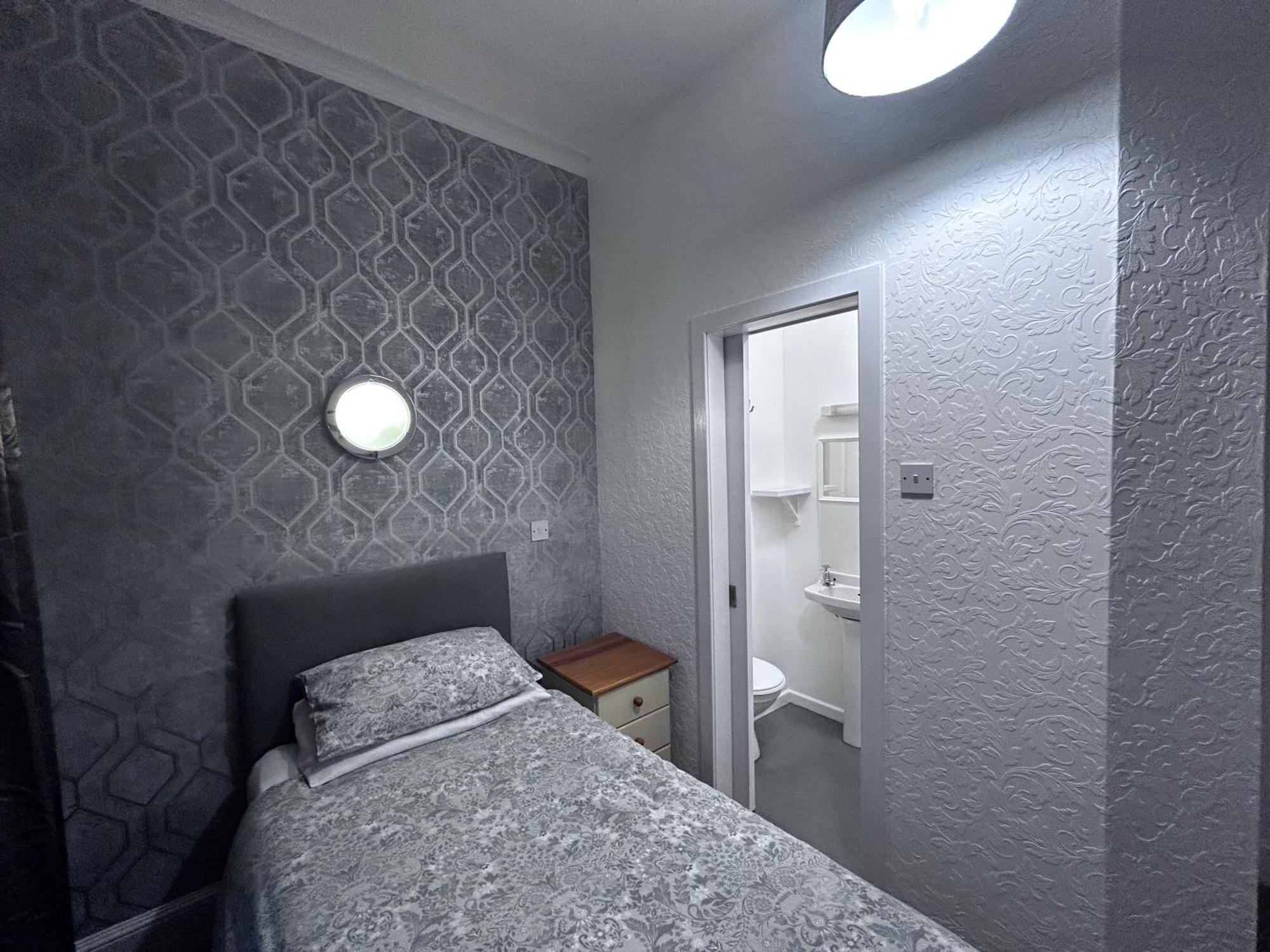 Dunmoore Guesthouse โอบาน ภายนอก รูปภาพ